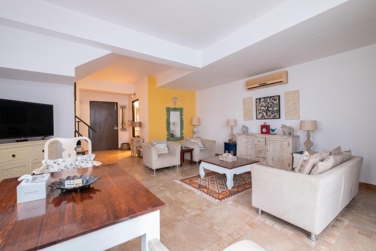 Snowdrop- Exquisite 3Bhk Villa With Pool- Candolim By Staymonkey Calangute Buitenkant foto